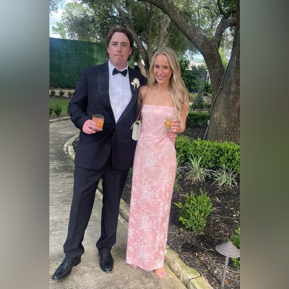 Reformation Frankie Dress - Powder Pink - Size 2 - Picture 4 of 12